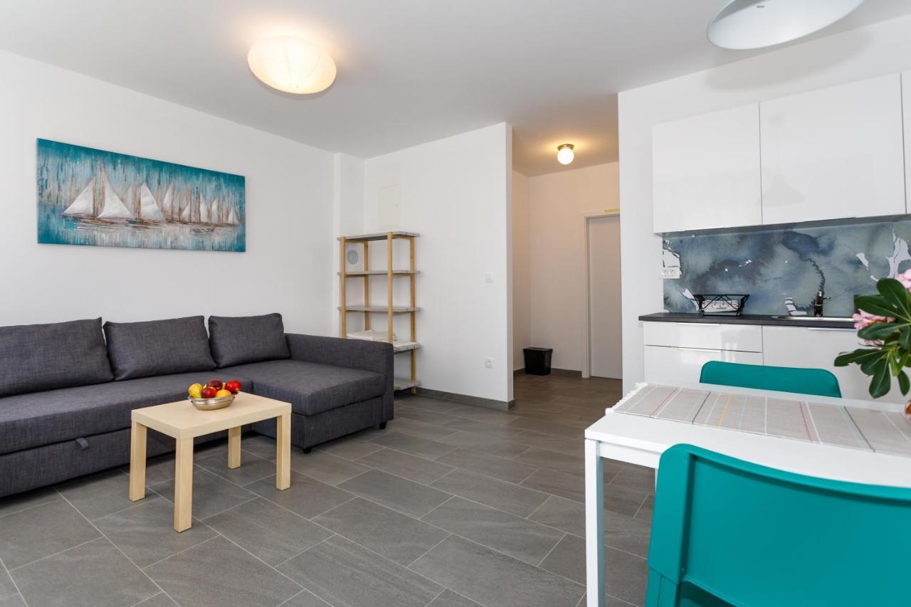 Golden Island Apartments 크르크 외부 사진