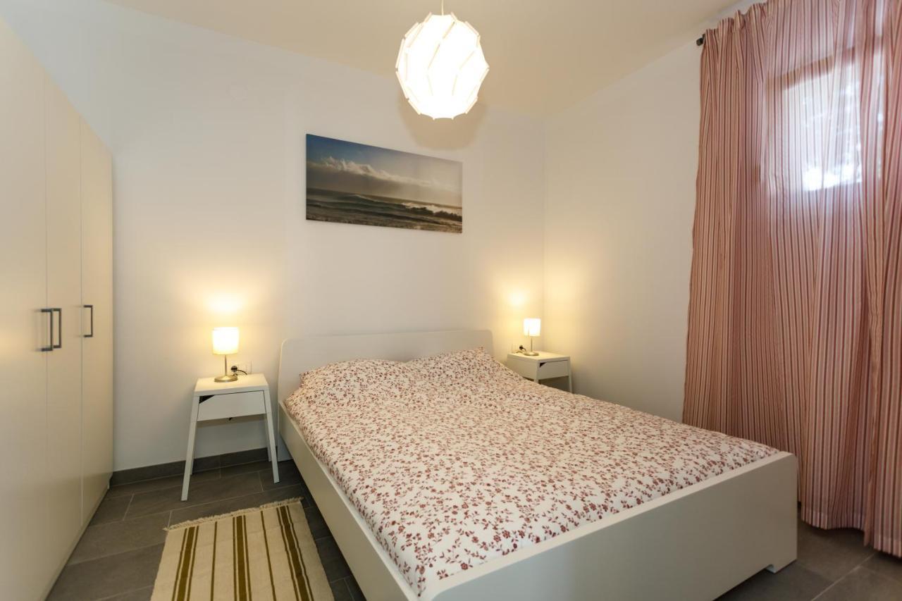 Golden Island Apartments 크르크 외부 사진