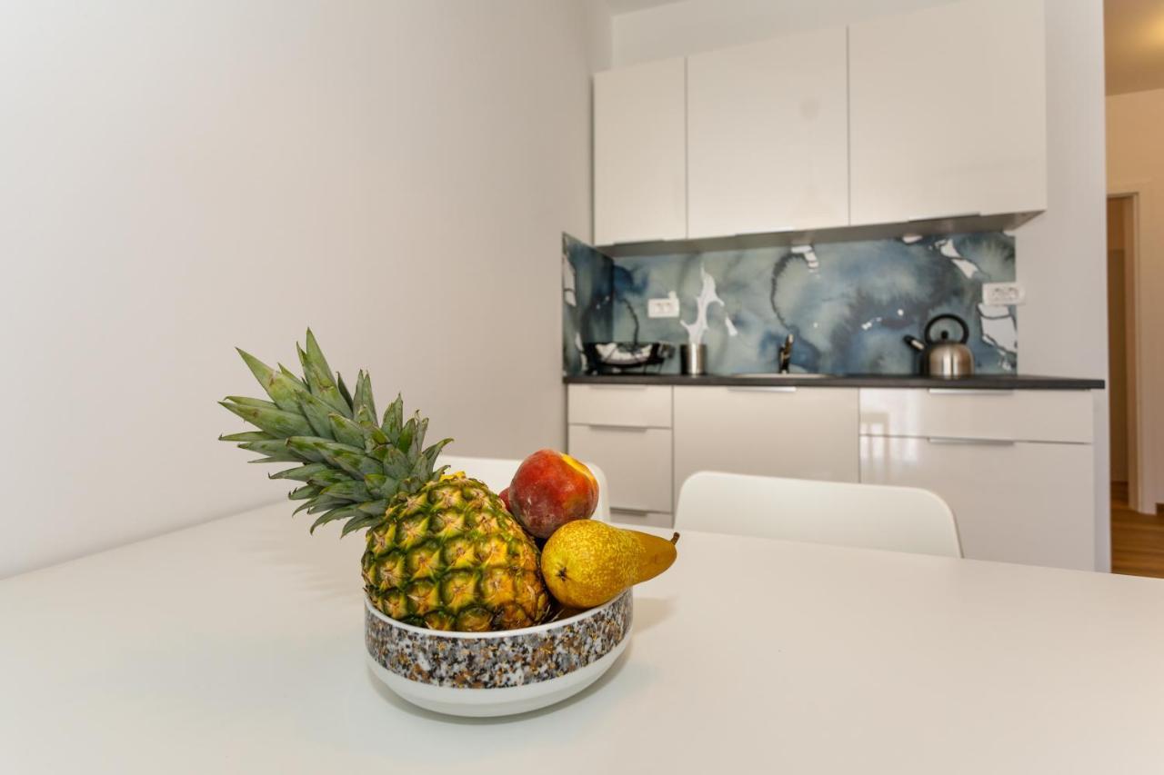 Golden Island Apartments 크르크 외부 사진