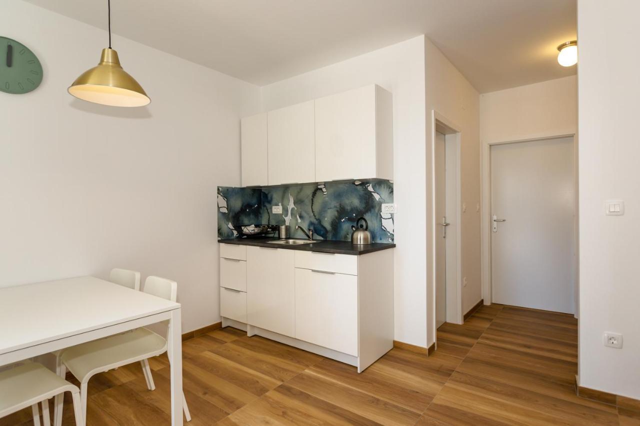 Golden Island Apartments 크르크 외부 사진